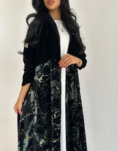 عباية مطرزة فاخرة